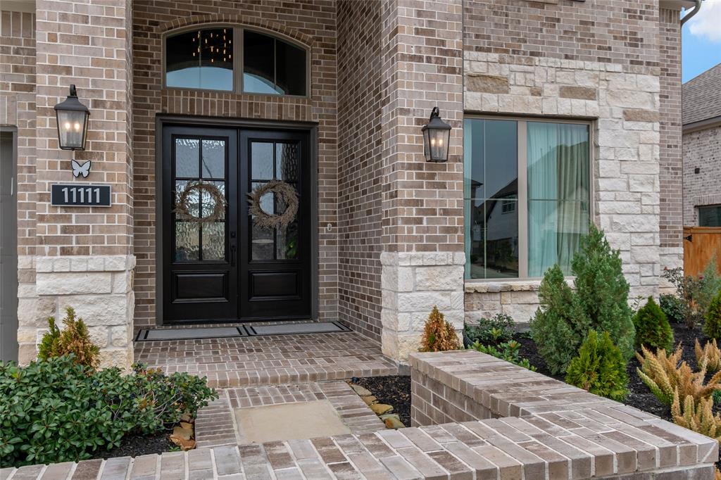 11111 Zinnias Court