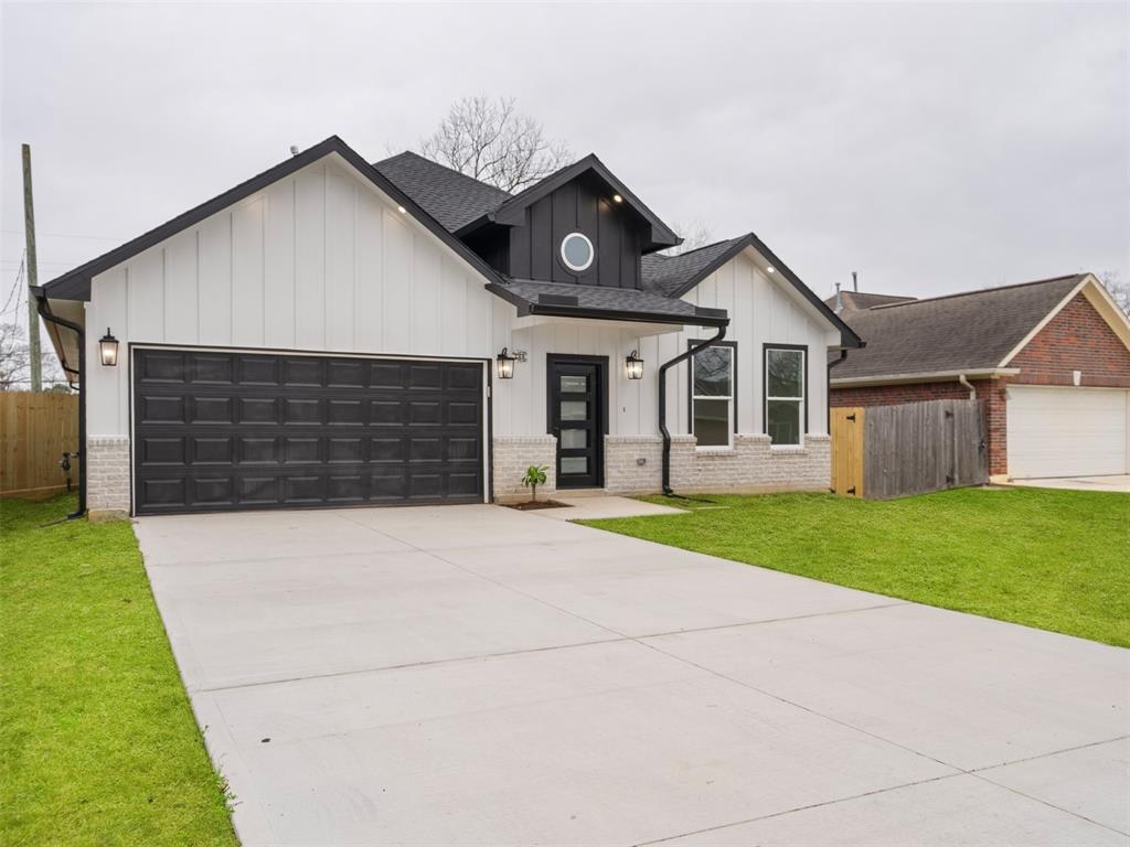 208 S 5th Street, La Porte, Texas image 31