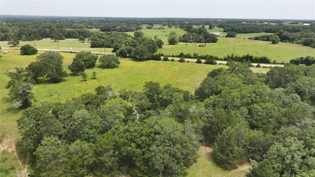 7000 Greenvine Road, Brenham, Texas image 5