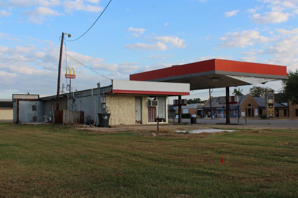 1101 N Mechanic Street, El Campo, Texas image 6