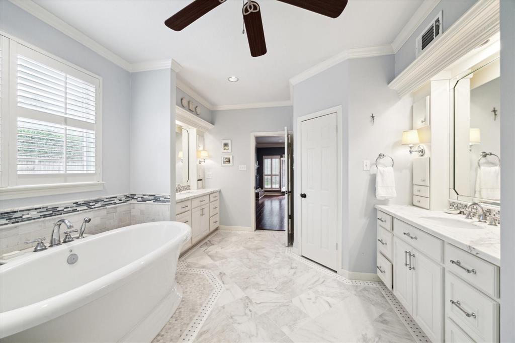 1918 Seven Maples Drive, Kingwood, Texas image 21