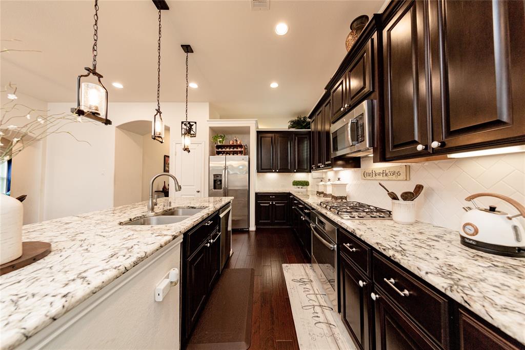 6014 Barrett Cove Court, Richmond, Texas image 12