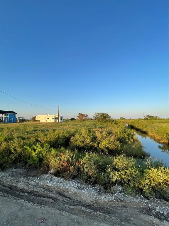 726 Mariner Street, Sargent, Texas image 4