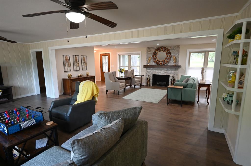 1013 Quail Lane, Eagle Lake, Texas image 15
