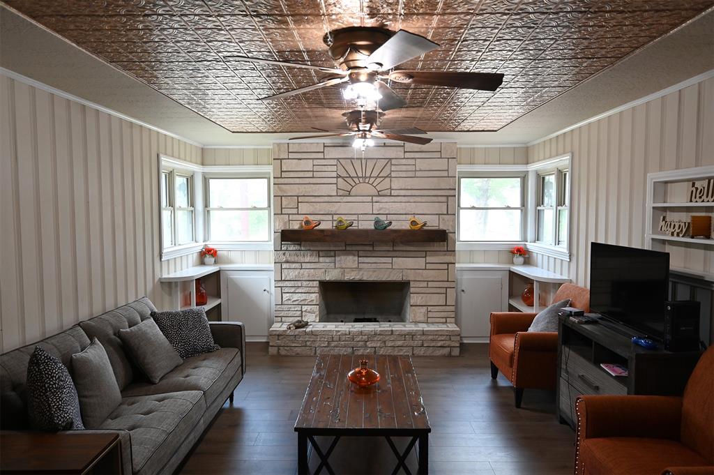 1013 Quail Lane, Eagle Lake, Texas image 18