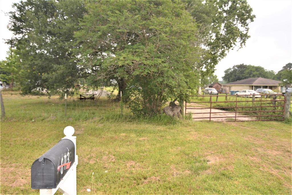 2092 Greenfield Road, Hempstead, Texas image 2