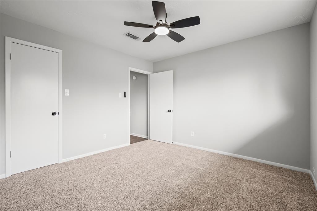 1707 Carol Lee Lane, Conroe, Texas image 20