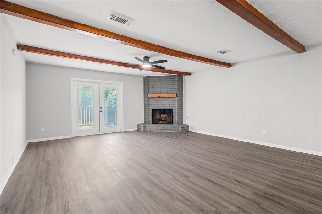1707 Carol Lee Lane, Conroe, Texas image 7