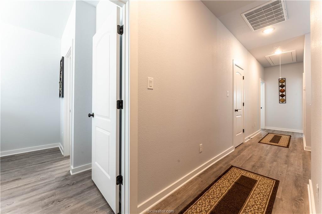 2113 Jax Drive, College Station, Texas image 11