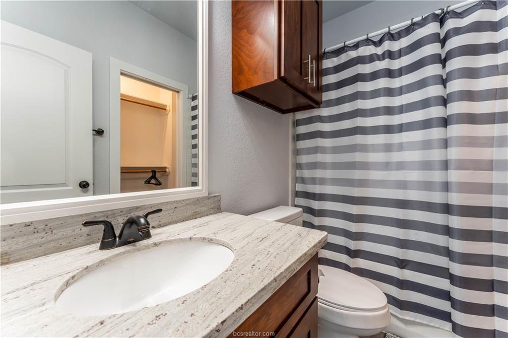 2113 Jax Drive, College Station, Texas image 5
