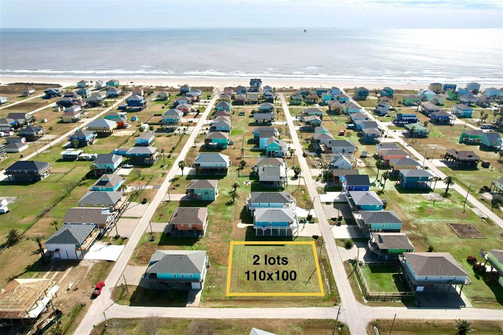 880 / 878 Palmetto Drive, Crystal Beach, Texas image 2
