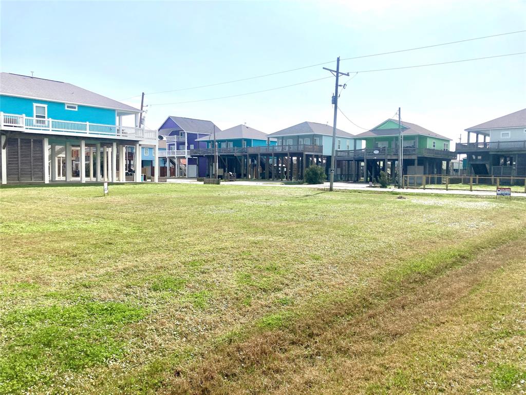 880 / 878 Palmetto Drive, Crystal Beach, Texas image 8