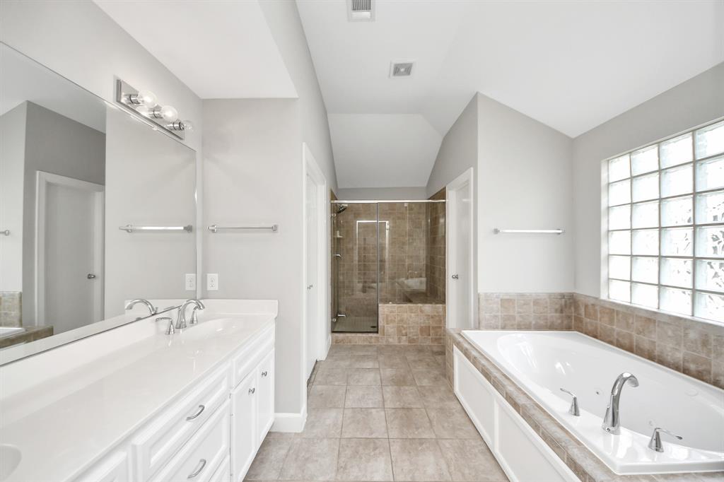 3718 Main Poplar Drive, Houston, Texas image 24