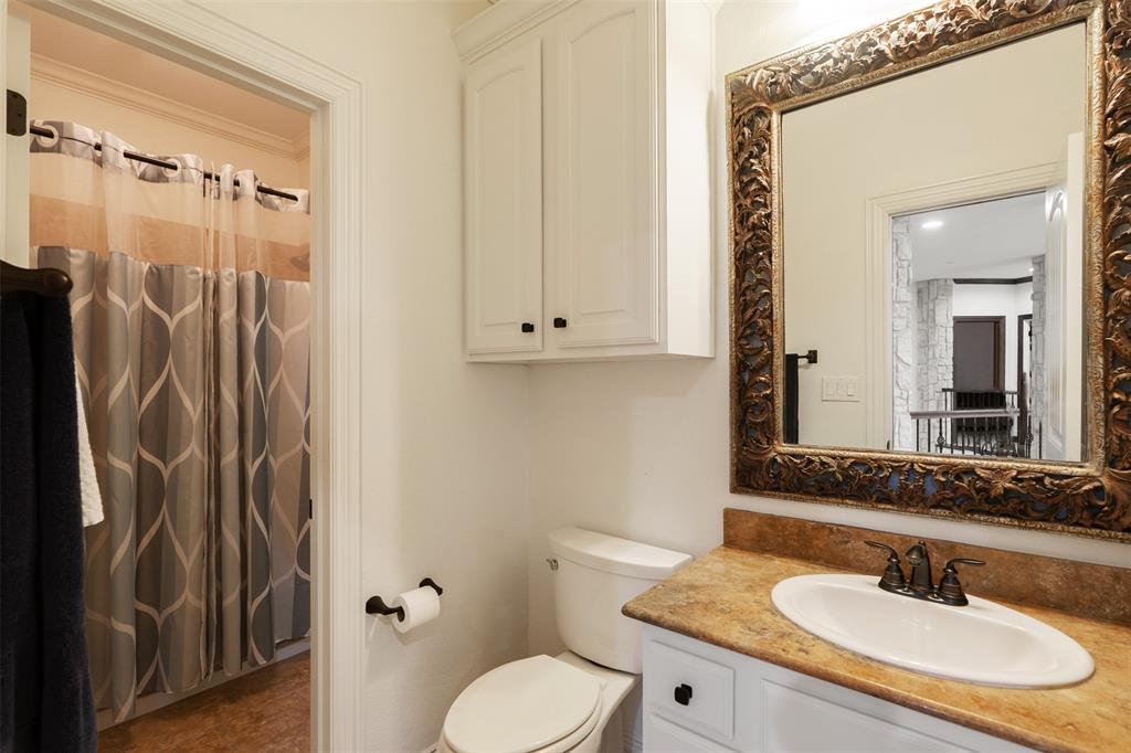 115 Saint Annes Drive, Mabank, Texas image 27
