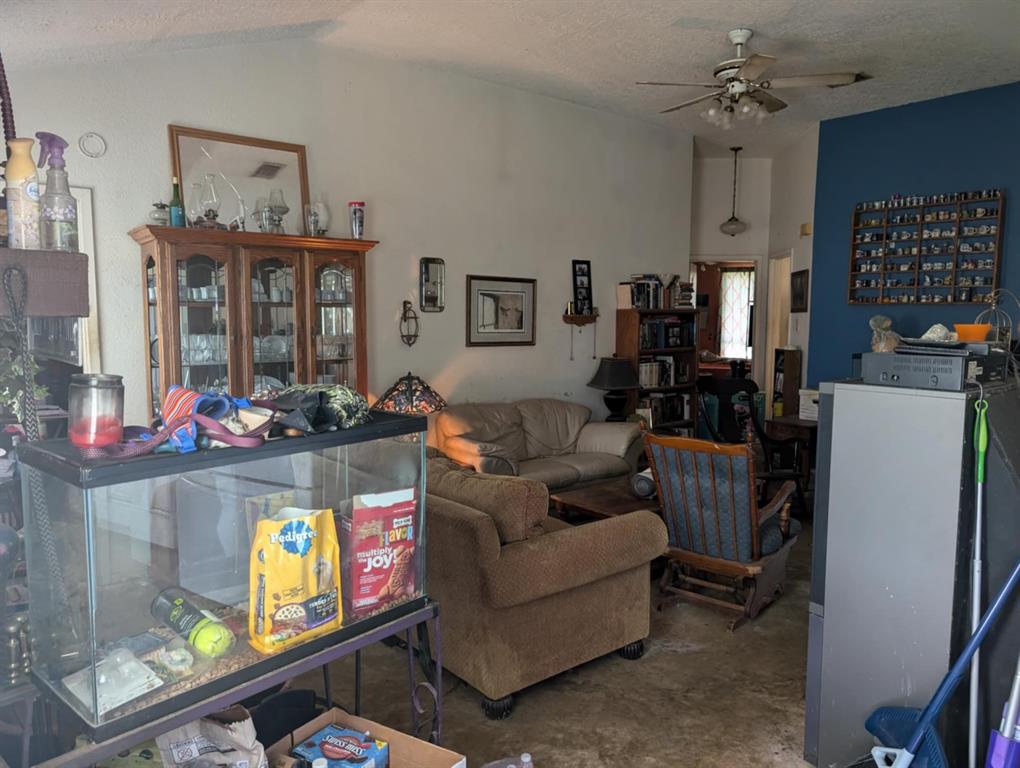 2533 Knoxville Drive, League City, Texas image 7