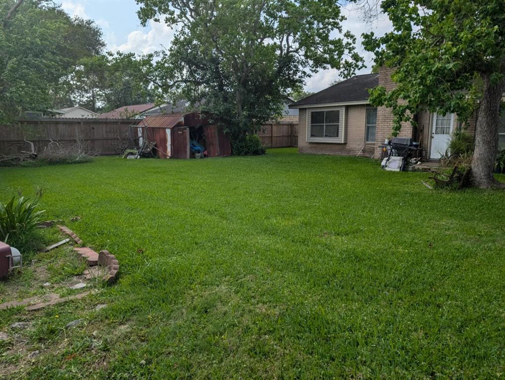 2533 Knoxville Drive, League City, Texas image 5