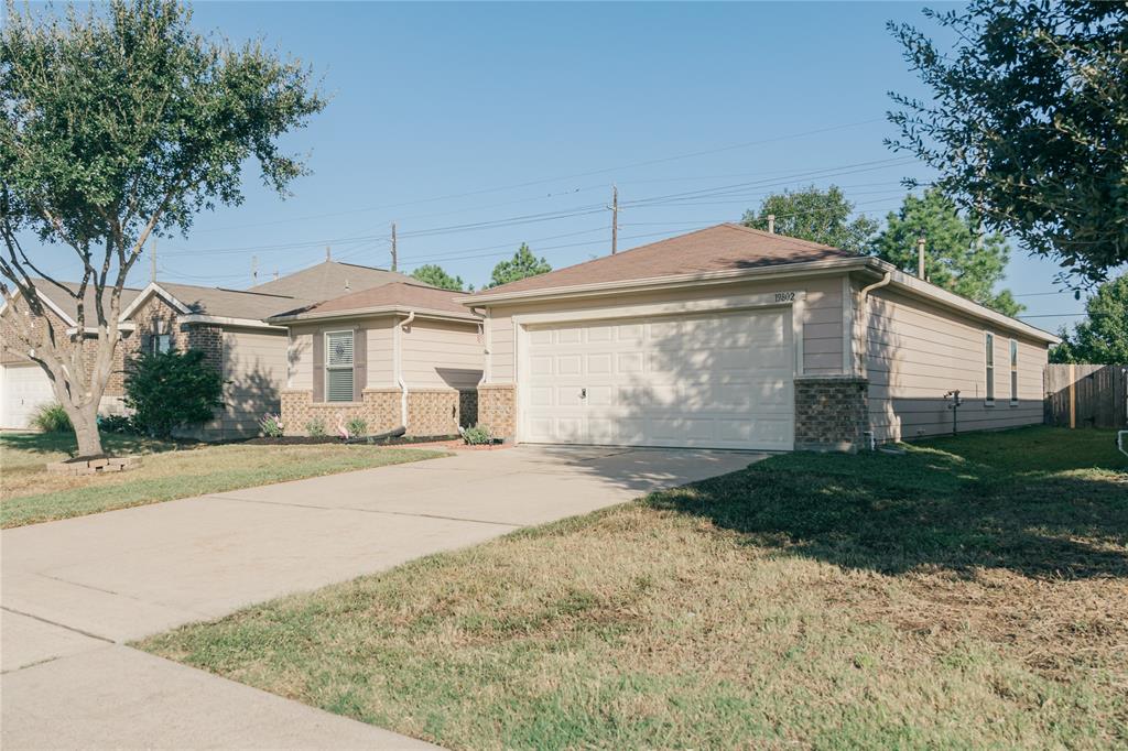 19802 Redwood Manor Lane, Cypress, Texas image 2