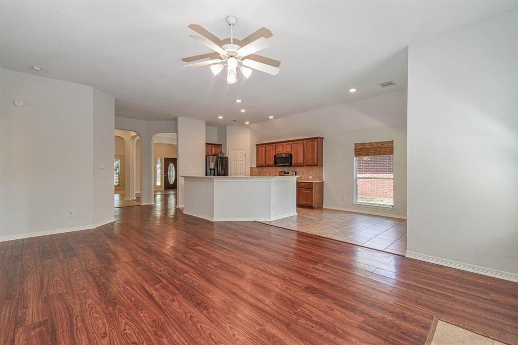 419 Livingstone Lane