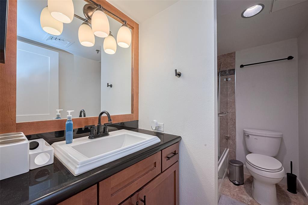 3525 Sage Road #1004, Houston, Texas image 30