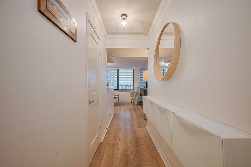 3525 Sage Road #1004, Houston, Texas image 4