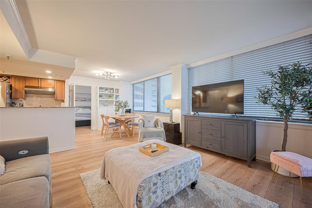 3525 Sage Road #1004, Houston, Texas image 10