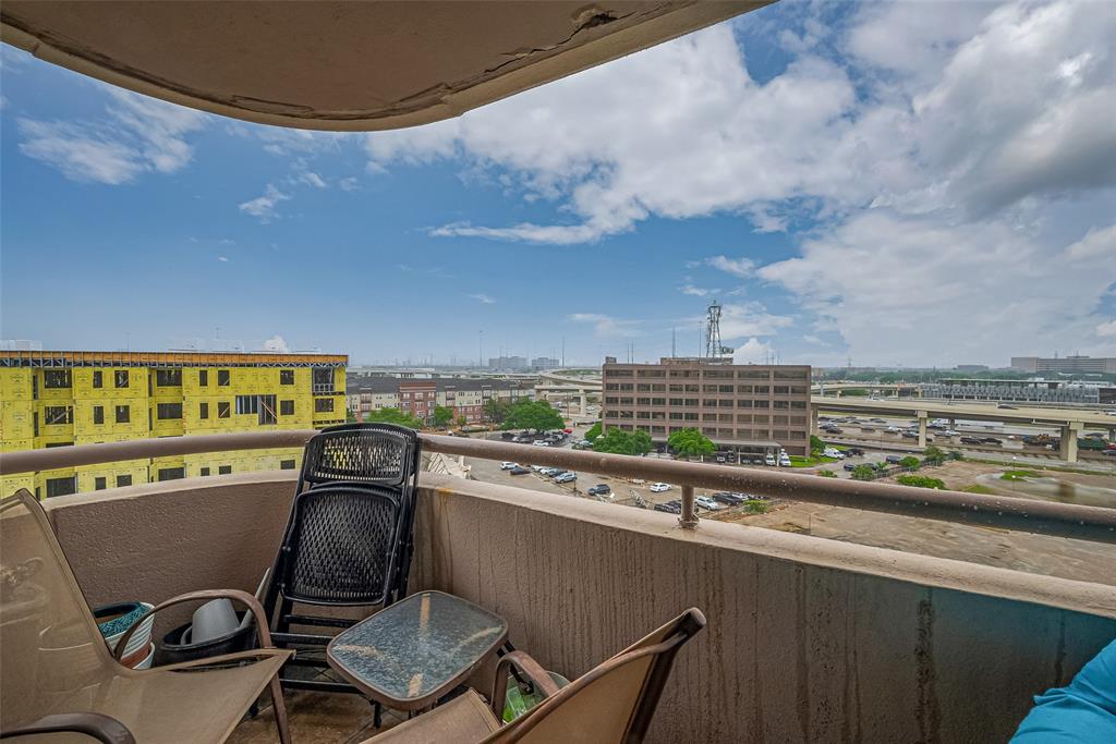 3525 Sage Road #1004, Houston, Texas image 33