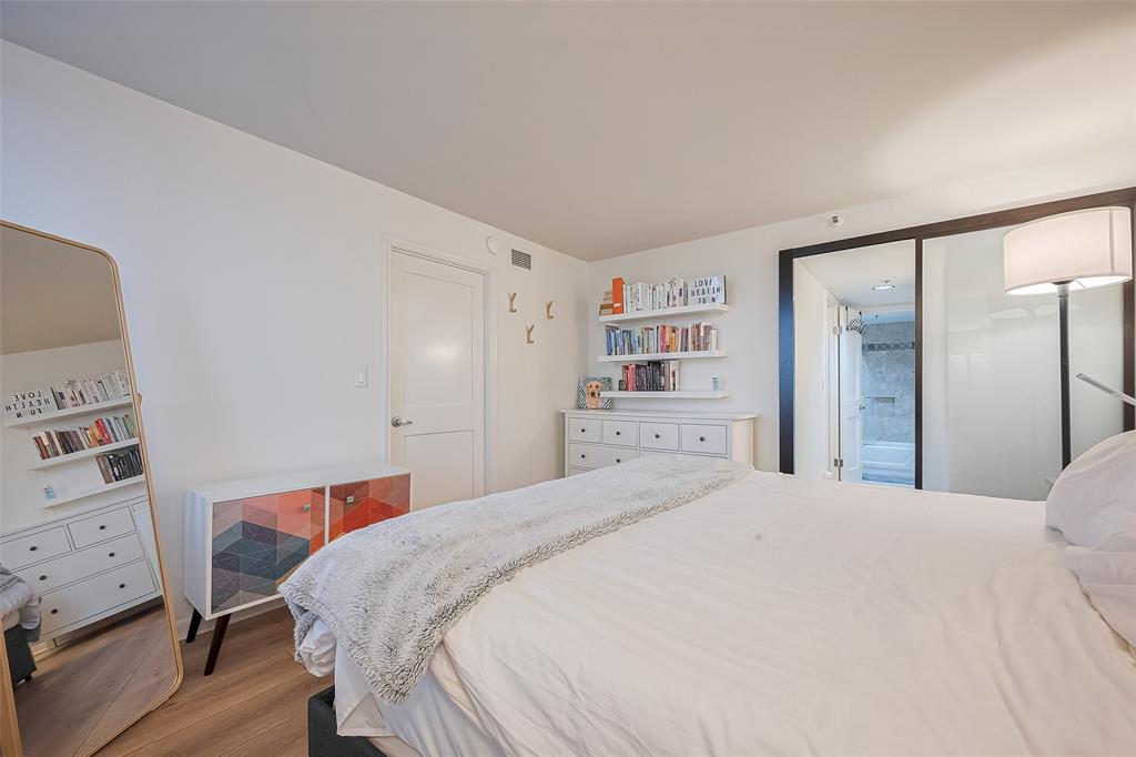 3525 Sage Road #1004, Houston, Texas image 22