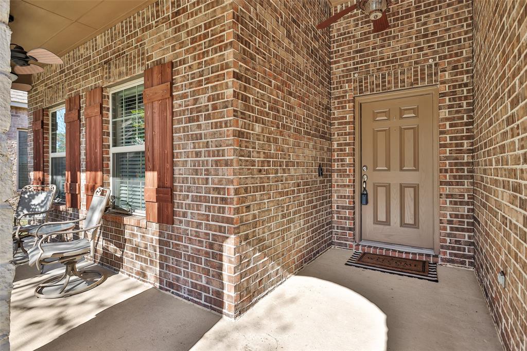 8458 Coral Cove Pass Lane