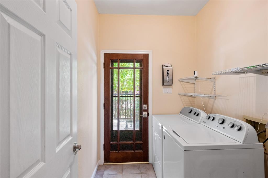 3114 Breezy Pines Court, Kingwood, Texas image 20