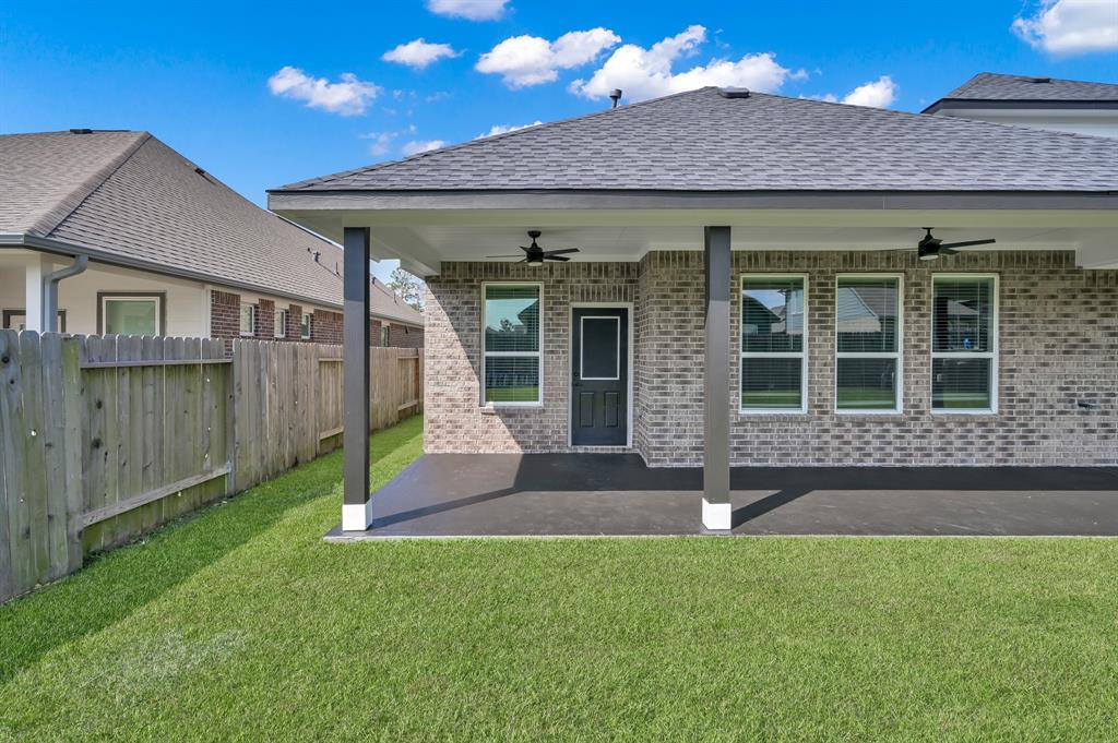 20142 Bushwick Falls Drive, Montgomery, Texas image 28