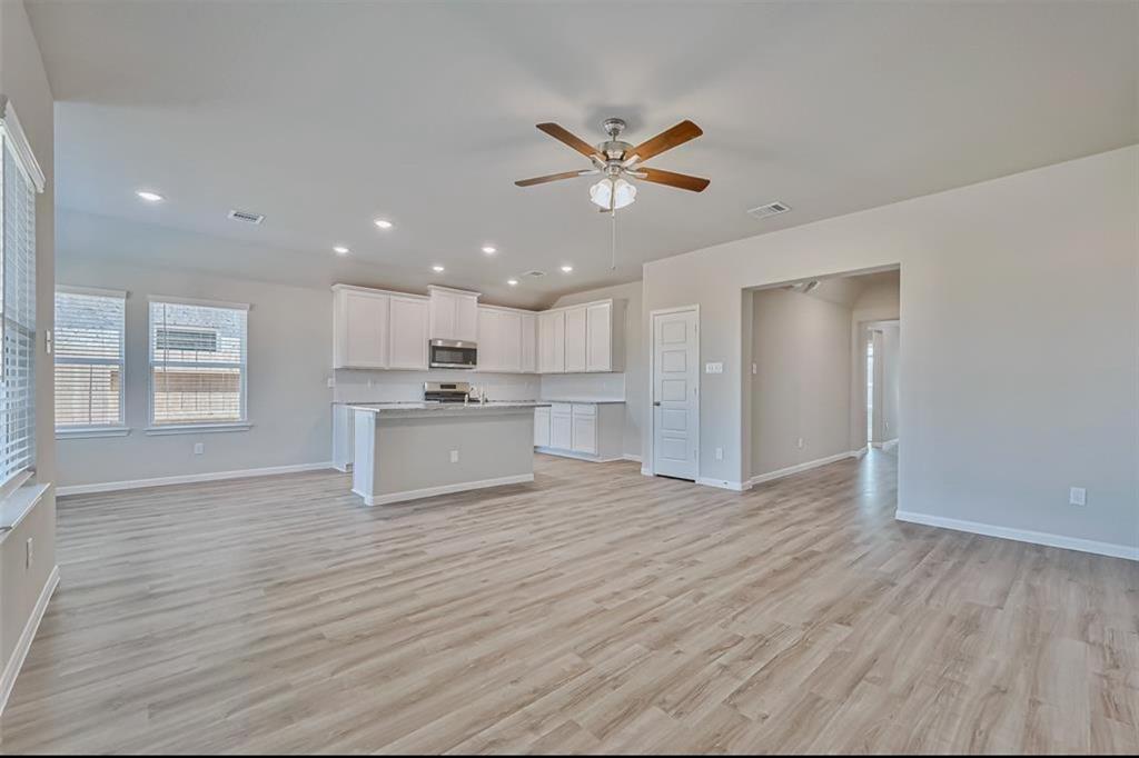 27227 Blue Pool Drive, Katy, Texas image 5