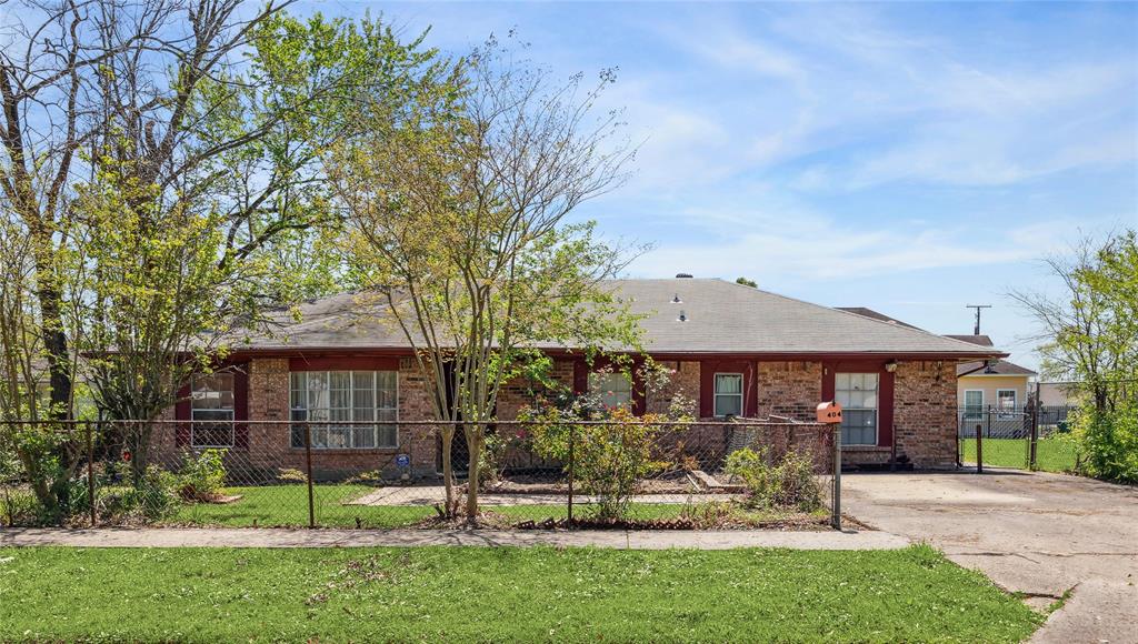 404 Hawthorne Avenue, Pasadena, Texas image 1