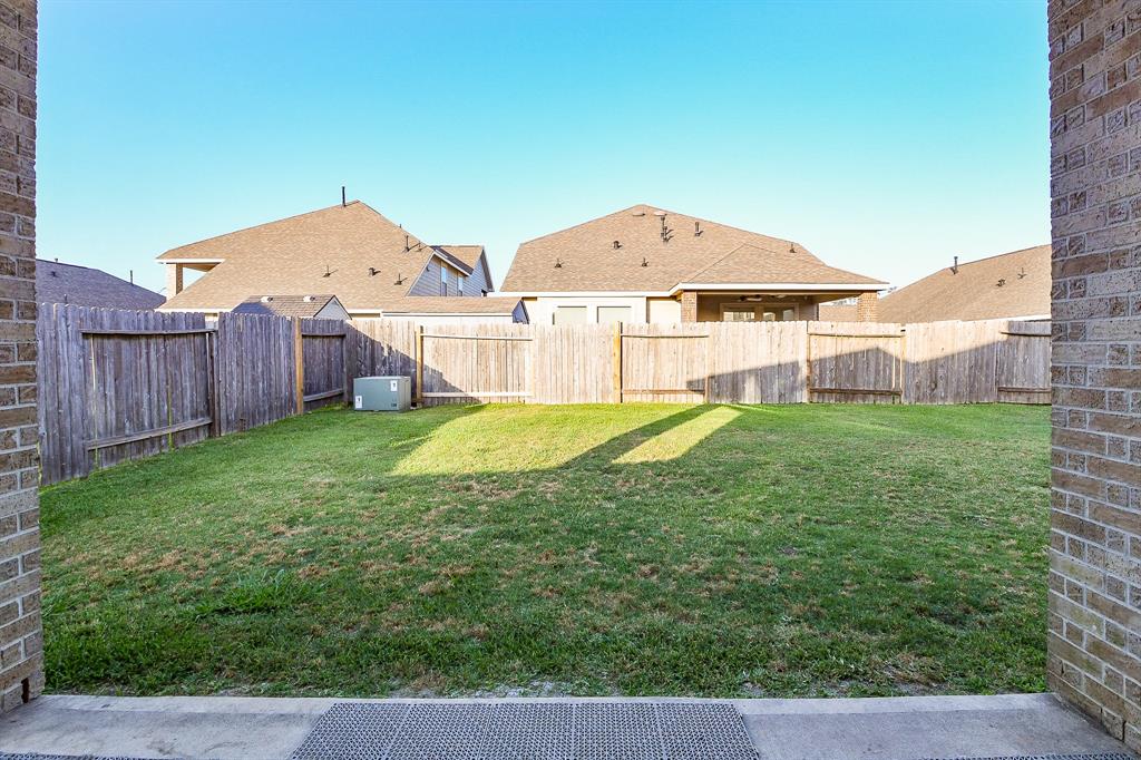 6406 Hunters Way Lane, Baytown, Texas image 30