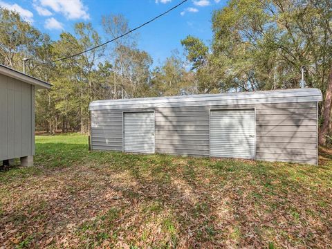 A home in Splendora