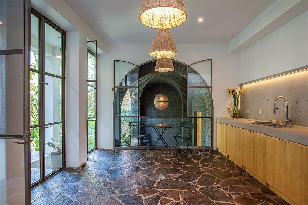 37700, Mexico, 3 Bedrooms Bedrooms, ,4 BathroomsBathrooms,Residential,Active,51561