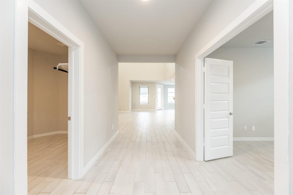 29231 Pikes Peak Drive, Katy, Texas image 9