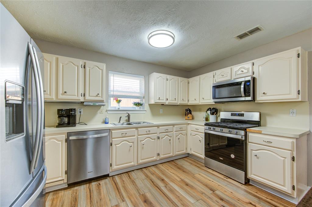 14927 Cypress Green Drive, Cypress, Texas image 9