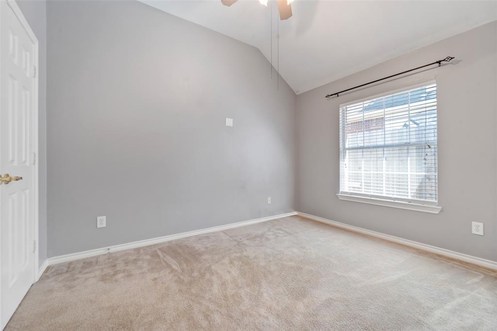 22914 Cove Timbers Court, Tomball, Texas image 18
