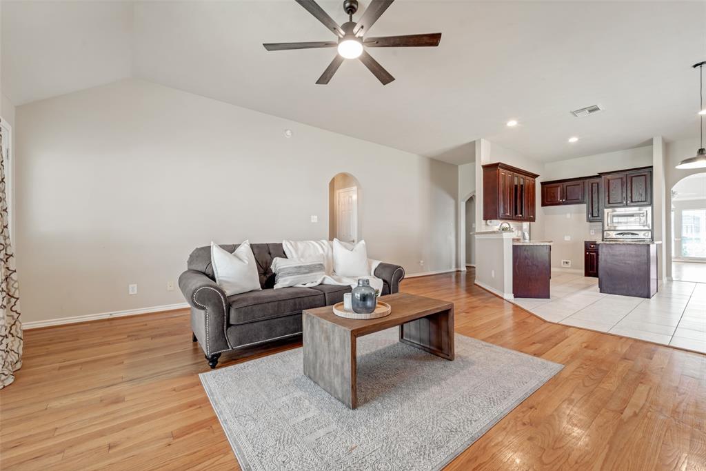 22914 Cove Timbers Court, Tomball, Texas image 10