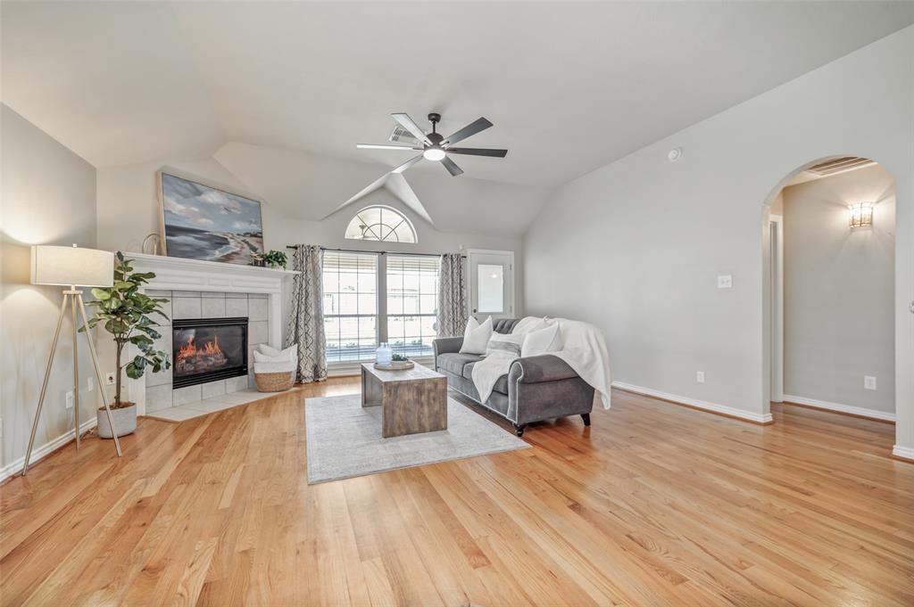 22914 Cove Timbers Court, Tomball, Texas image 9