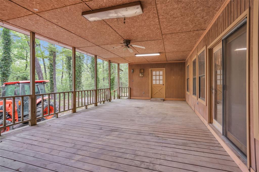 24614 Spruce, Huntsville, Texas image 37
