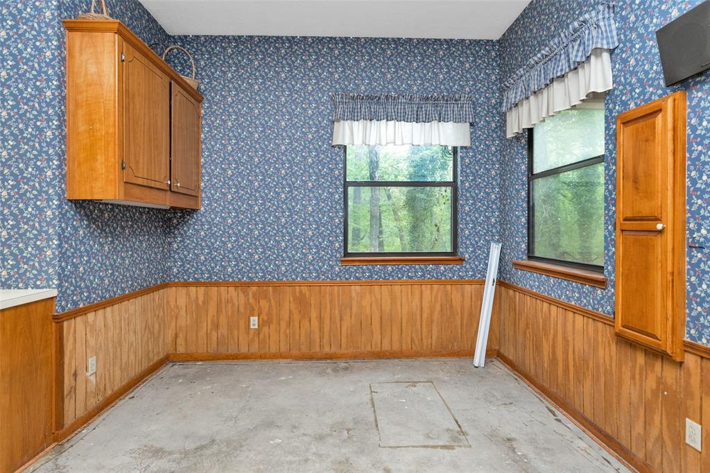 24614 Spruce, Huntsville, Texas image 18