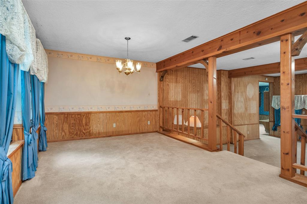 24614 Spruce, Huntsville, Texas image 8