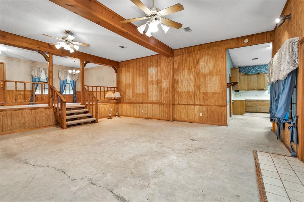 24614 Spruce, Huntsville, Texas image 9