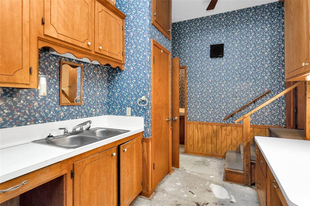 24614 Spruce, Huntsville, Texas image 33