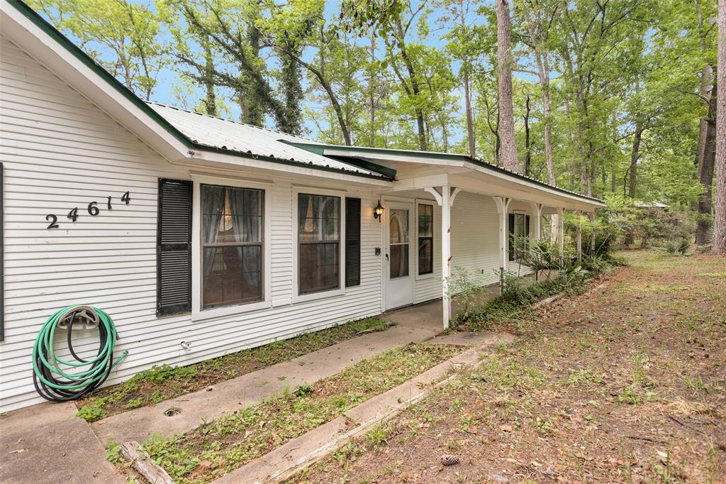 24614 Spruce, Huntsville, Texas image 3