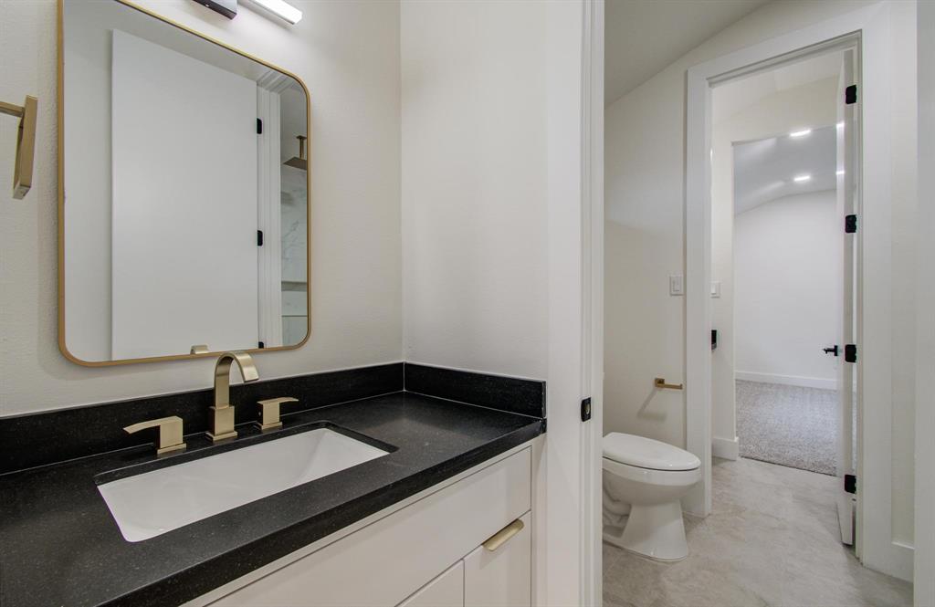 1423 Mapleton Drive, Houston, Texas image 18