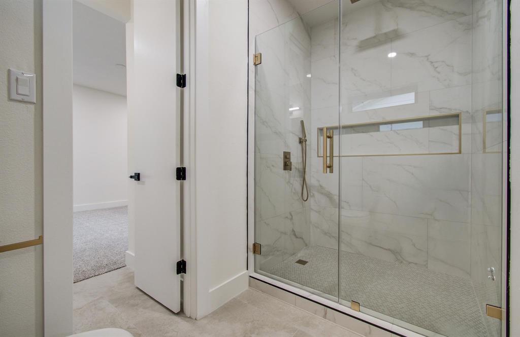 1423 Mapleton Drive, Houston, Texas image 19
