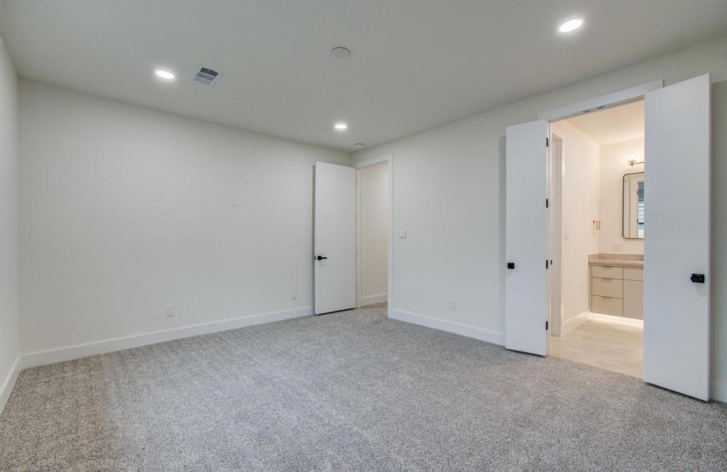 1423 Mapleton Drive, Houston, Texas image 27
