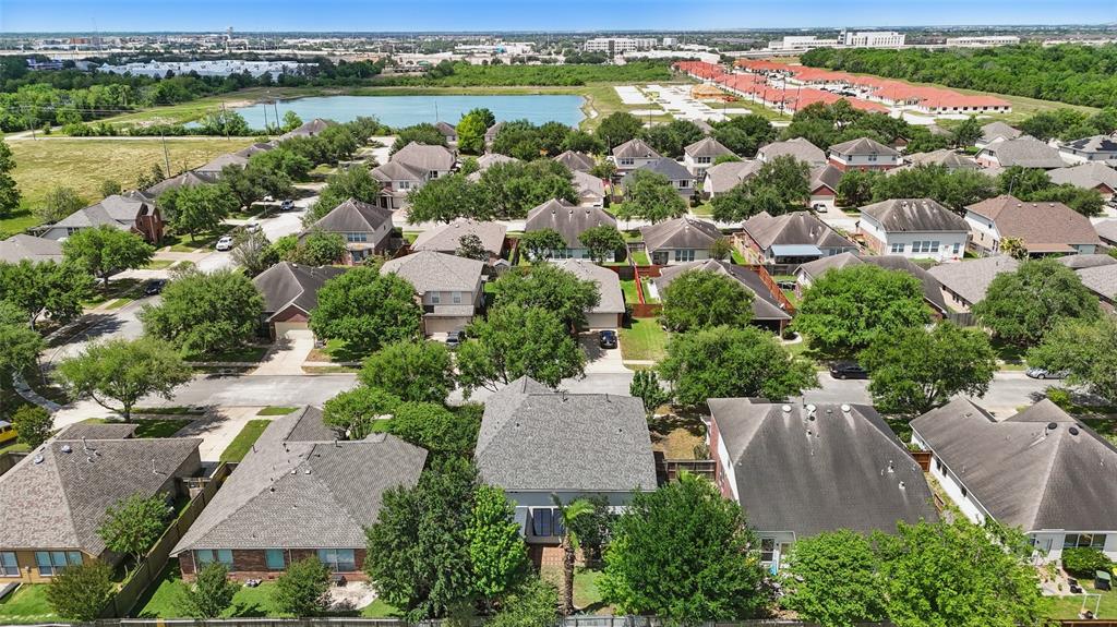 2705 Sandal Walk, Pearland, Texas image 46